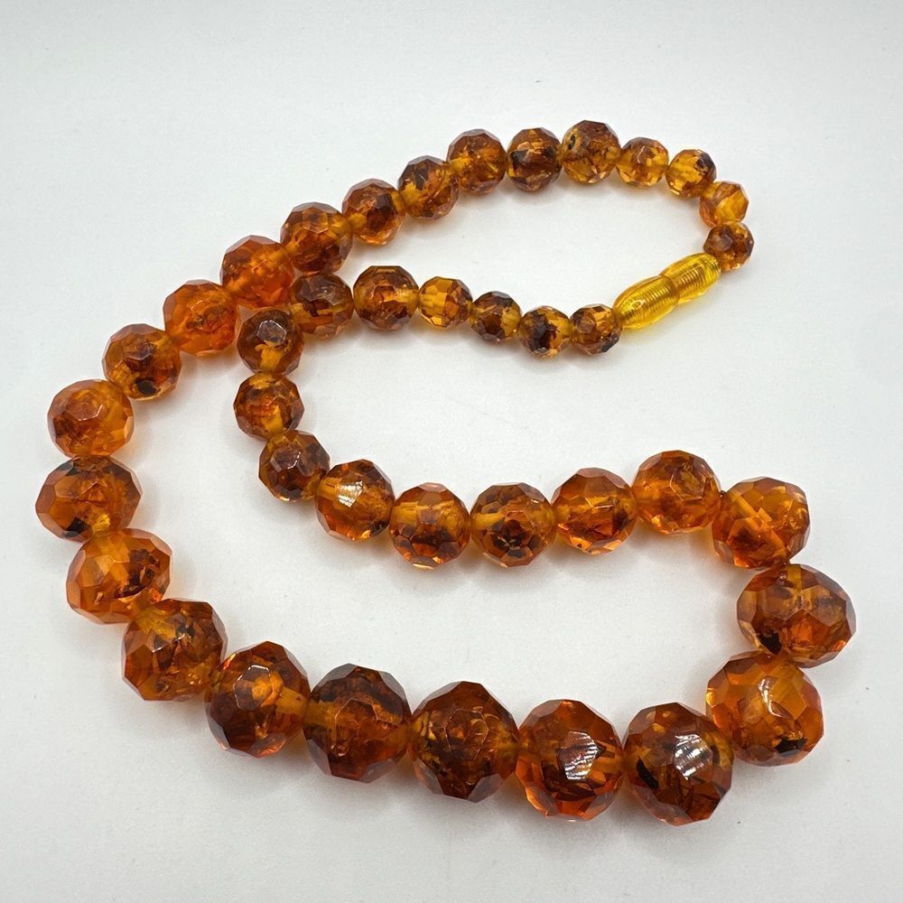 RARE 20" of ALL FACETED, GRADUATED AMBER, necklace!